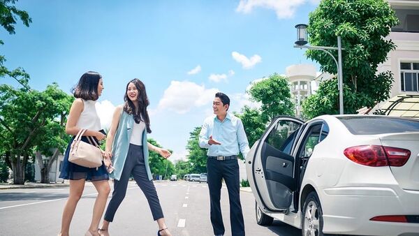 Quy trình đặt xe nhanh chóng tại chothuexelientinh247.com