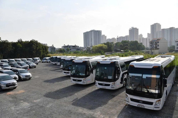Các dòng xe du lịch đi Sóc Trăng từ 4 - 32 chỗ đời mới