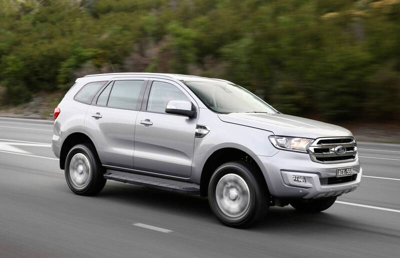 Ford Everest trang bị động cơ mạnh mẽ, tiết kiệm nhiên liệu khi di chuyển đường dài Ford Everest trang bị động cơ mạnh mẽ, tiết kiệm nhiên liệu khi di chuyển đường dài